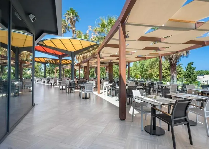 Hotel Doreta 4*