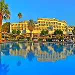 Doreta 4* Theológos