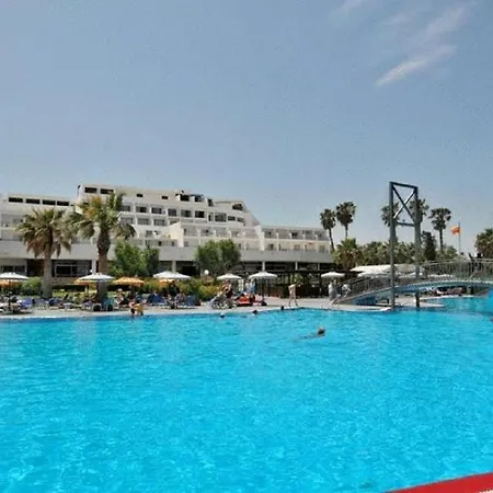 Doreta Hotel 4*