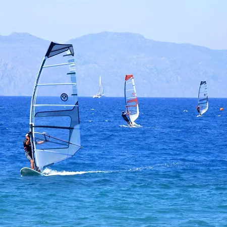 Отель Doreta Теологос