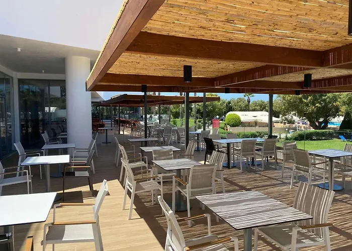 Otel Doreta Theológos