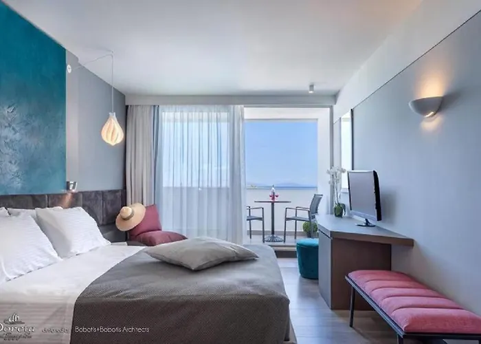 Doreta 4* Theológos