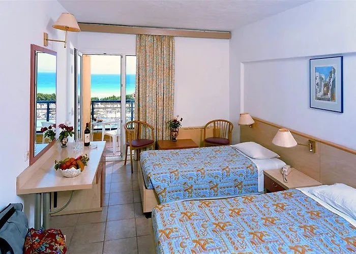 Otel Doreta Theológos