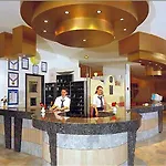 Hotel Doreta 4*